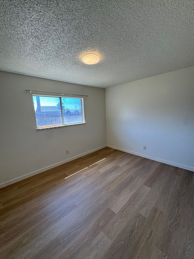 Building Photo - Fully Renovated Home in Lompoc