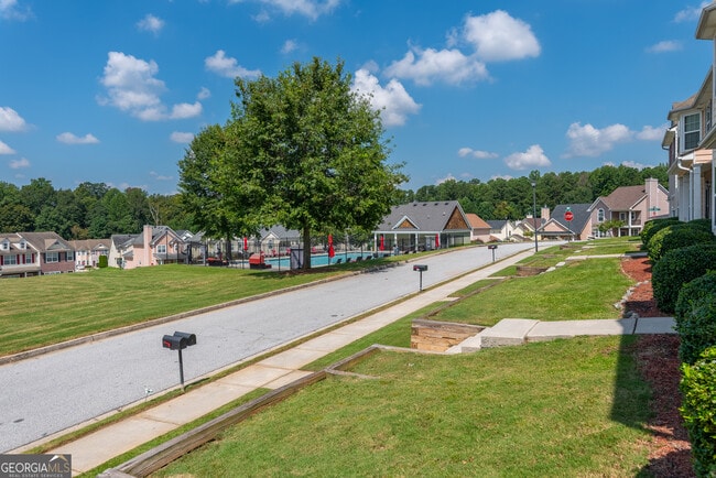 Building Photo - 4580 Parkview Square