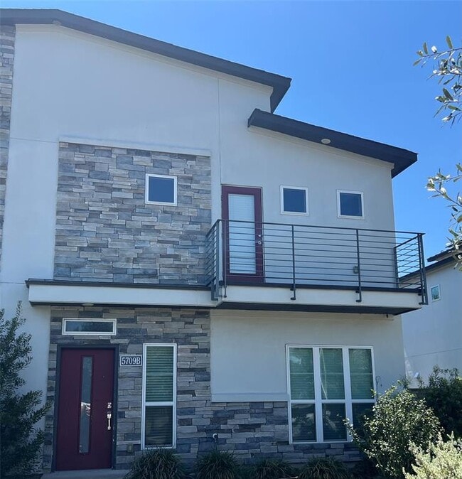 Building Photo - 5709 Charles Merle Dr.