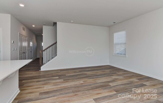 Building Photo - 149 Parker Claire Ln