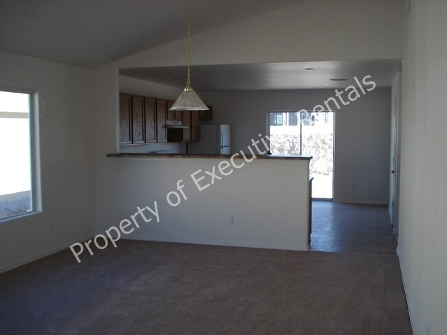 Building Photo - 4604 Pyramid Peak Dr