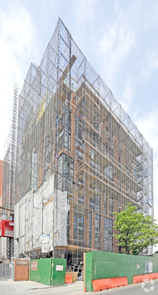 The Baker House 4107 Crescent St Long Island City NY 11101