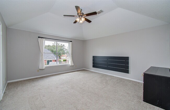 Building Photo - 6522 Everhill Cir