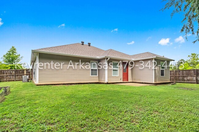 Building Photo - Beautiful 4-Bedroom Home in Fayetteville – Ideal for Comfortable Living!