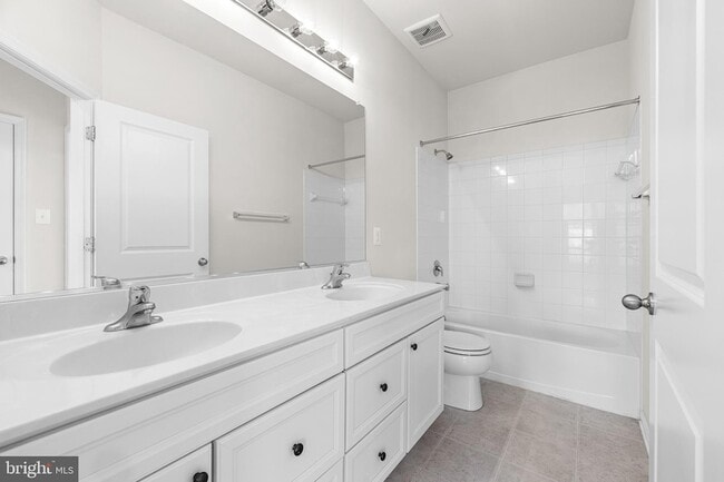 Building Photo - 1022 Fawn Haven Walk