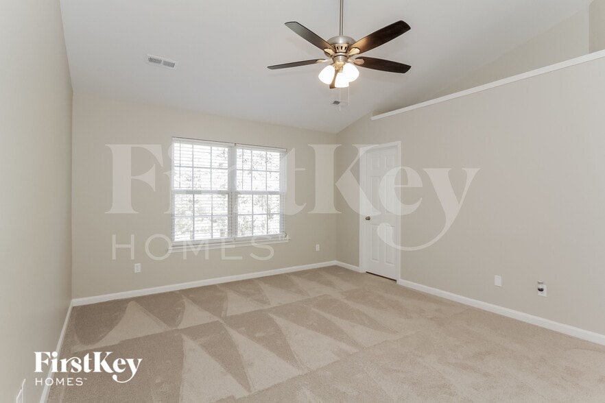 Building Photo - 11923 Withers Mill Dr