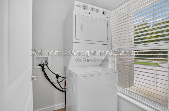 Building Photo - 630 NW 59th Ave