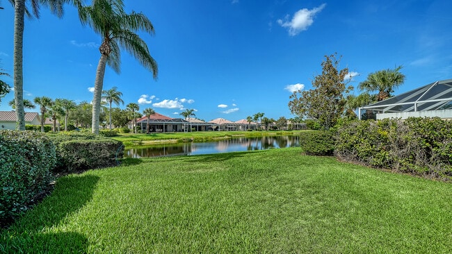 Building Photo - 5533 Avellino Pl