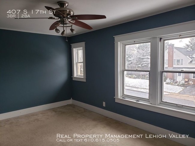 Building Photo - Charming West End house available now!