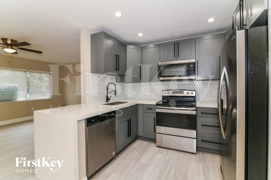 Building Photo - 1241 NW 7th Ave