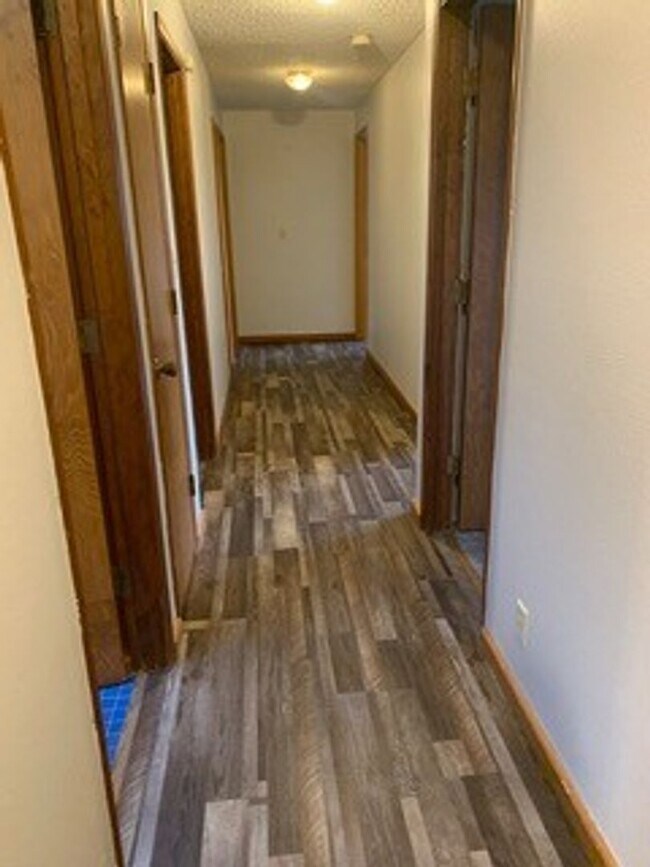 Building Photo - Exceptional Home in North Bend