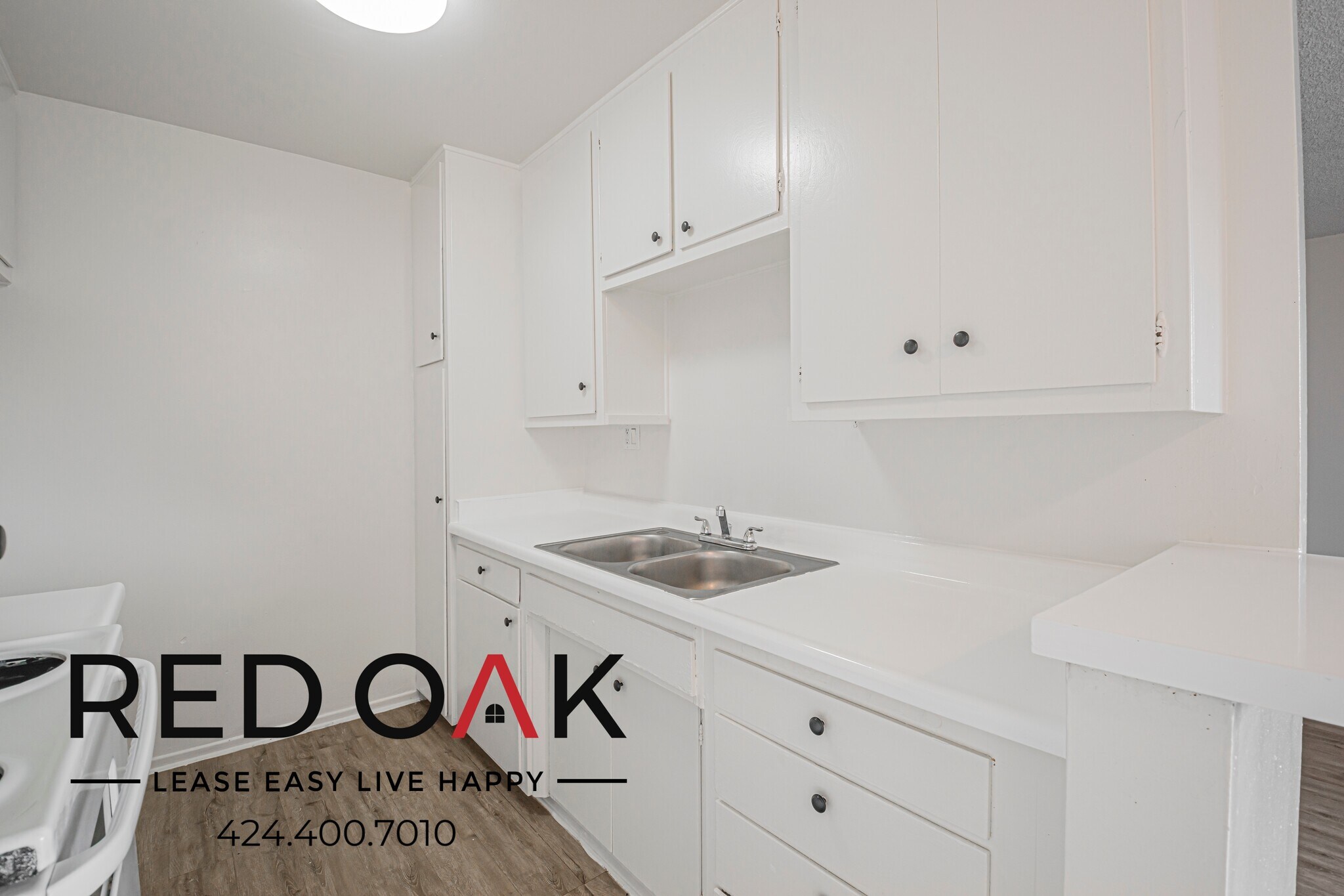 Building Photo - 915 N Wilton Pl