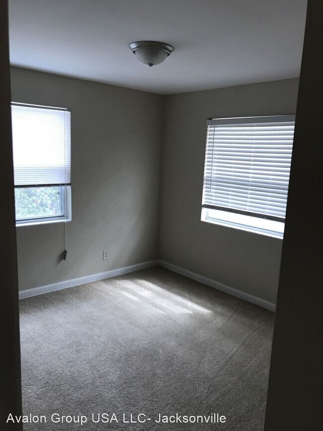 Building Photo - 3 br, 2 bath House - 5433 Oliver street S