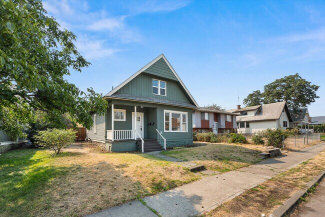 Building Photo - 1113 W Montgomery Ave