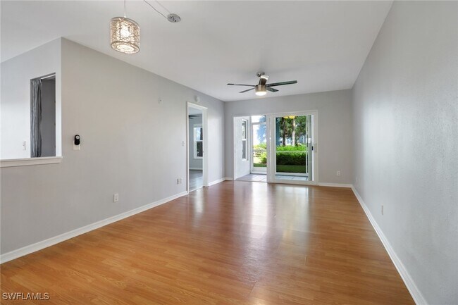 Building Photo - 125 Wading Bird Cir