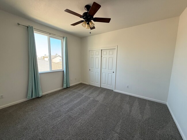Building Photo - 9424 Sea Cliff Way