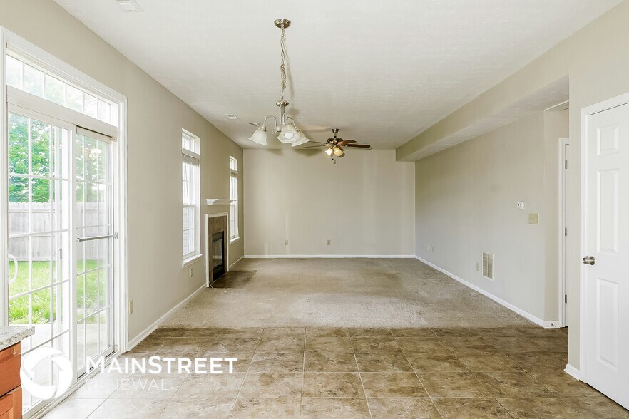 Building Photo - 5910 Jackie Ln