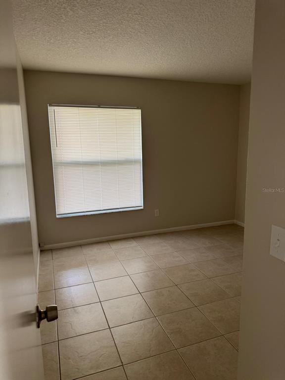 Building Photo - 5272 Lonesome Dove Dr