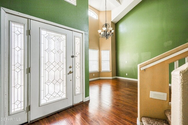 Building Photo - 4733 R L Shoemaker Dr