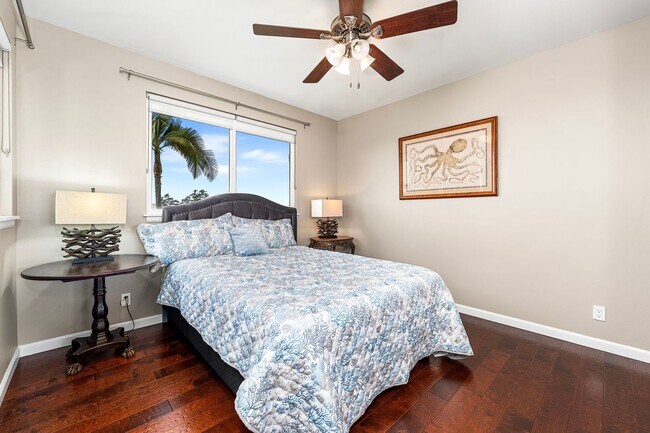 Building Photo - Spacious & Private 2BD/1BA Ohana in Kailua-Kona – Sunset Views & Great Location!