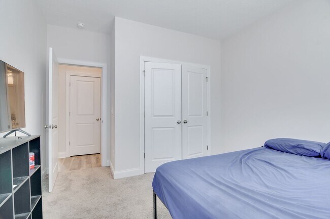 Building Photo - 2 Bed 2 Bath Ranch Home