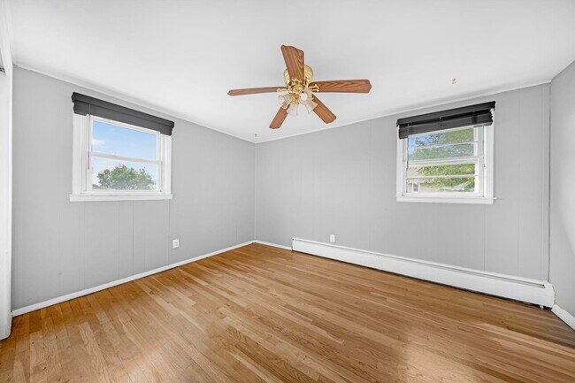 Building Photo - 420 Kipp Ave
