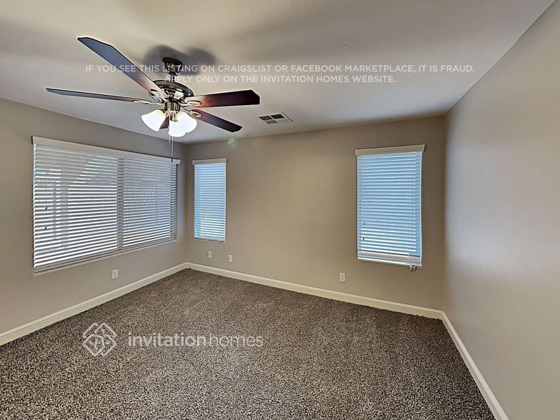 Building Photo - 3243 W Yellow Peak Dr