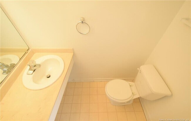 Building Photo - 573 Winding Creek Rd