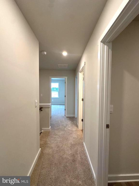 Building Photo - 369 Huntwell W Ave