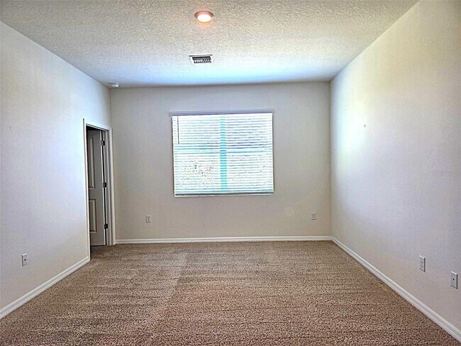 Building Photo - 3908 Mossy Limb Ct