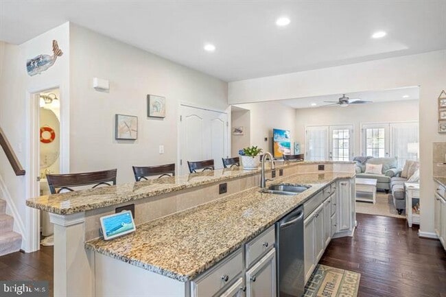 Building Photo - 20560 Charlotte Blvd S