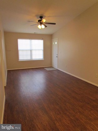 Building Photo - 1830 Vincenza Dr