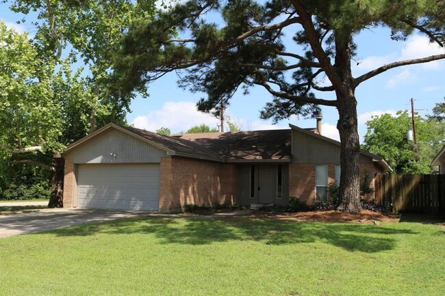 Building Photo - 1003 Cedar Post Ct