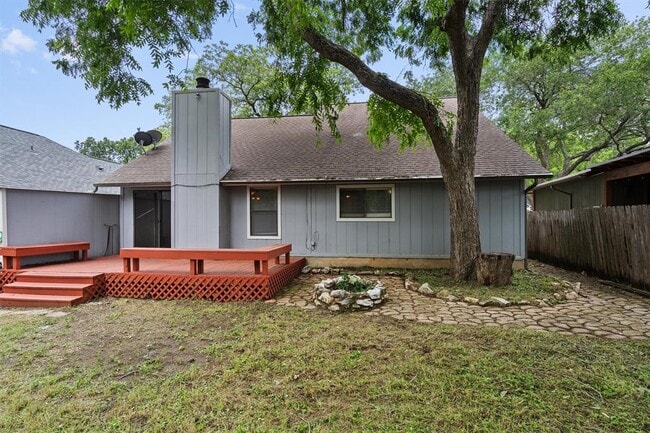 Building Photo - 9901 Willers Way