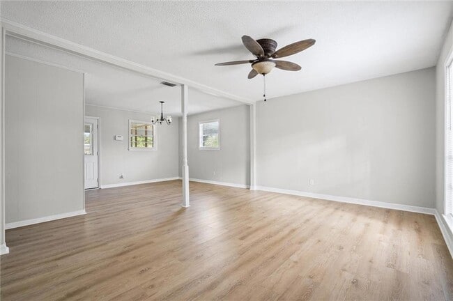 Building Photo - 4516 Champlain Ave