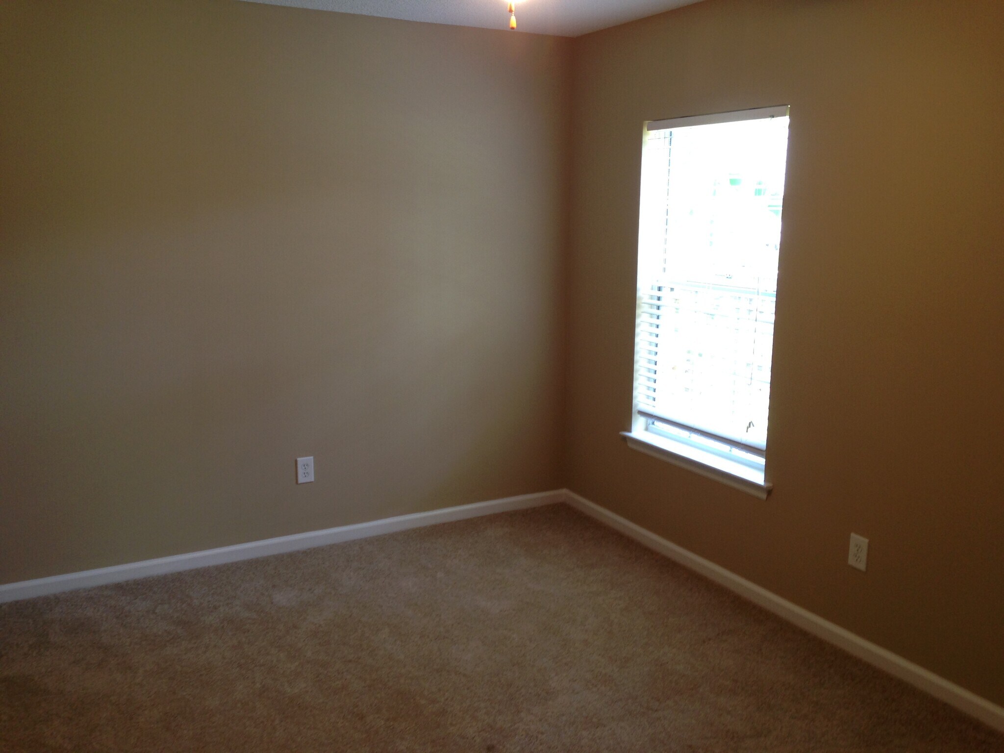 Building Photo - 100 Kilpatrick Ct