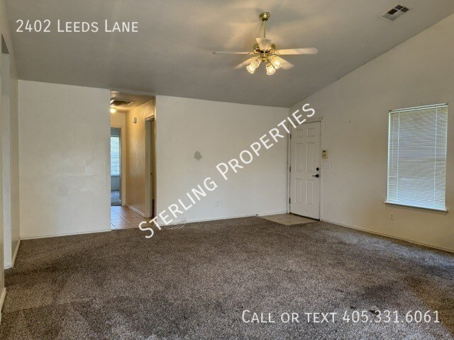 Building Photo - 2402 Leeds Ln
