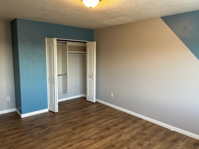 Building Photo - 926 Ibis Way