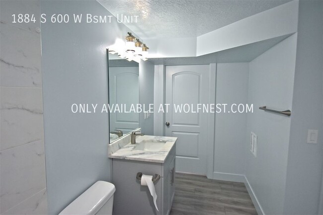 Building Photo - Gorgeous 3 Bed Payson Basement Unit!