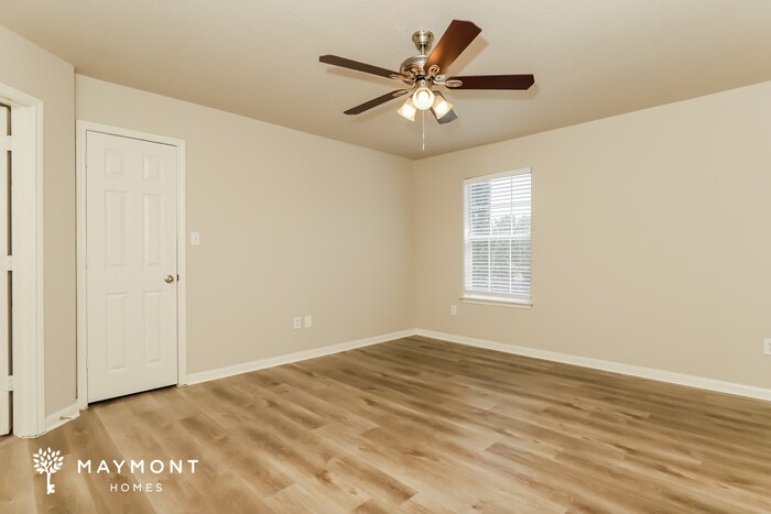 Building Photo - 5915 Hickory Canyon