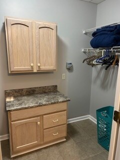 Building Photo - 231 Stoneway Ln