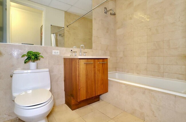 Building Photo - 4 Beacon Way