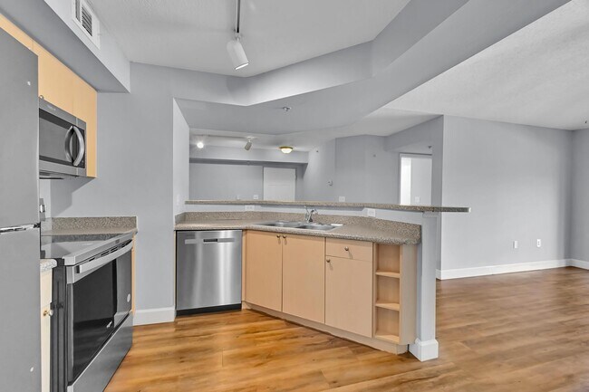 Building Photo - 3620 NW Adriatic Ln