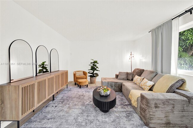 Building Photo - 51 NE 56th Ct