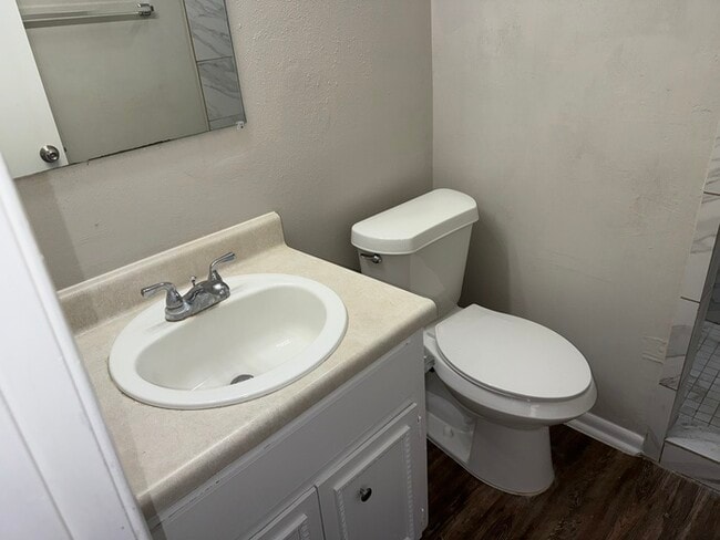 Building Photo - 5015 David Scott Dr