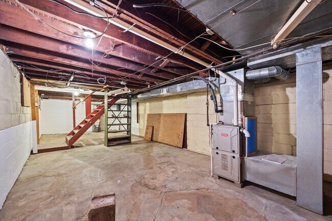 Building Photo - 291-293 Olentangy Street