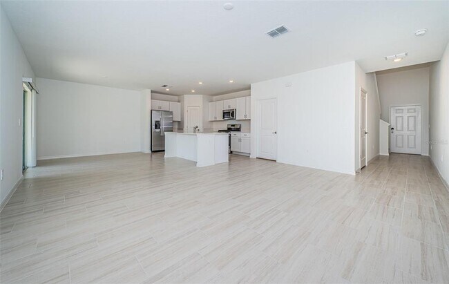 Building Photo - 22310 Blazing Star Run