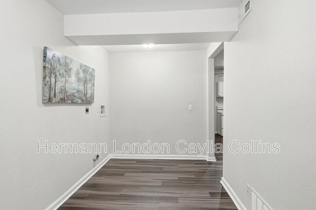 Building Photo - 1626 Nemnich Rd