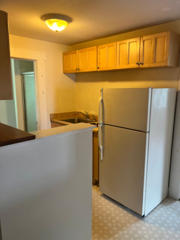 Building Photo - 315 Elm St