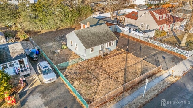 Building Photo - 1283 Englishtown Rd